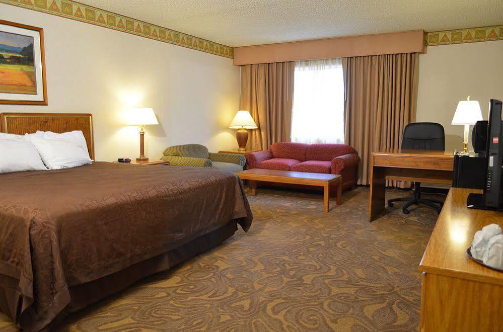 High Desert Inn Elko Kültér fotó